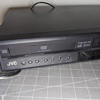 JVC VCR & DVD Player with Remote