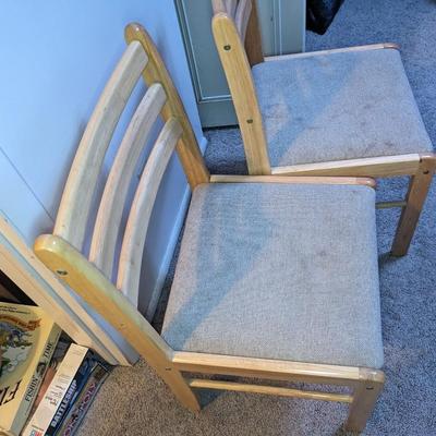 2 Wood Chairs with Fabric Seat 