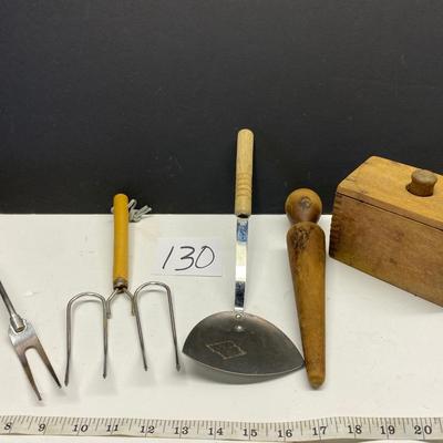 Vintage Kitchen Lot