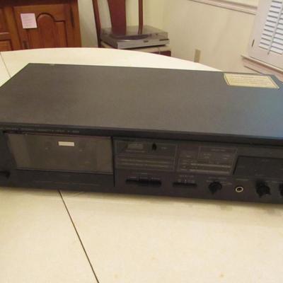 Sony Compact Disc Player CDP-XE400- No Remote