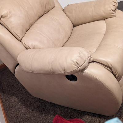 Matching Reclining Chair to Couch