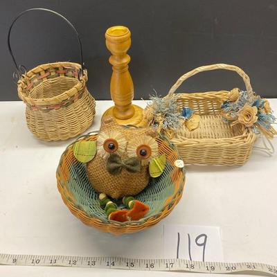 Owl and Baskets