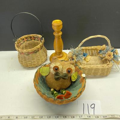Owl and Baskets
