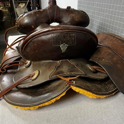 Vintage Leather Western Riding Saddle Heiser Denver