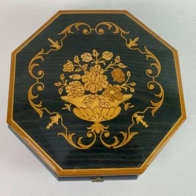  Gabriella Sorrento Italy Musical Jewelry Box Lacquered Inlay Wood Octagonal