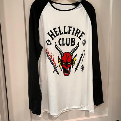 â€œHELLFIRE CLUBâ€ LONG SLEEVED BASEBALL STYLE SHIRT NEW IN PACKAGE MENâ€™S XL