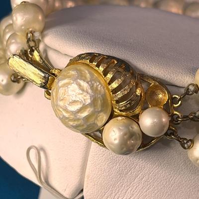BIG CHUNKY 3-STRAND FAUX PEARL STATEMENT NECKLACE w/ RHINESTONE BEADS