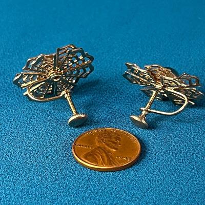 VINTAGE SPIDER WEB GOLD TONE EARRINGS