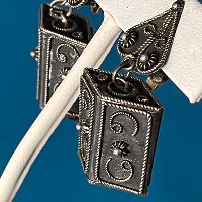 UNMARKED BUT LIKELY STERLING INTRICATE FILIGREE DESIGN DANGLY BOX EARRINGS