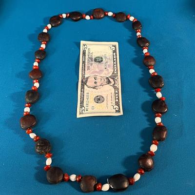 HAWAIIAN KUKUI NUT AND RED, WHITE SEEDS NECKLACE