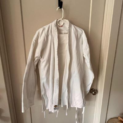 WHITE KARATE GEE UNIFORM with GREEN and BLUE BELTS 