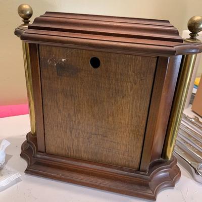 Beautiful Colonial Chime Mantle Clock  Needs work