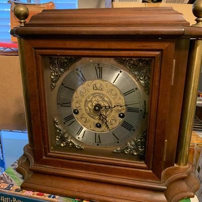 Beautiful Colonial Chime Mantle Clock  Needs work