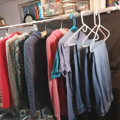 LADIES JEANS, T-SHIRTS AND JACKETS