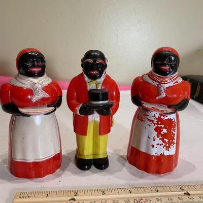 Aunt Jemima and Uncle Mose Salt Pepper and Honey/Syrup Dispenser