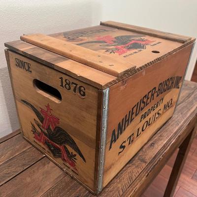 ANHEUSER-BUSCH BUDWEISER Wooden Crate