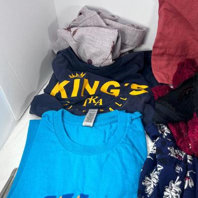 Small Vintage woman's clothes and vintage T. Shirts