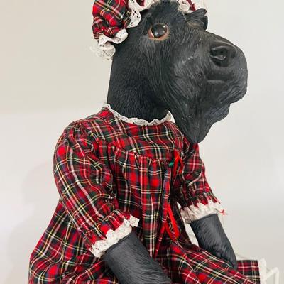Vintage Scottish Terrier Porcelain  DOG