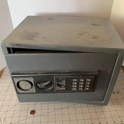 Lock and Pin Safe