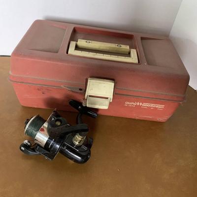 Spider Reel and Tackle Box