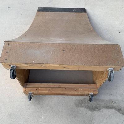 Skate Ramp