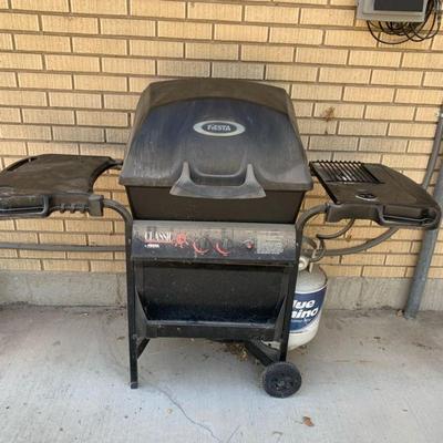 Fiesta Propane Grill with Cover