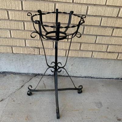 Metal Plant Stand