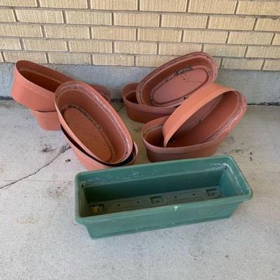 Plastic Plant Pot Bundle