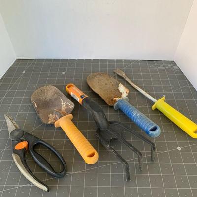 Gardening Tool Bundle