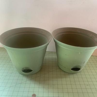 Green Plant Pots