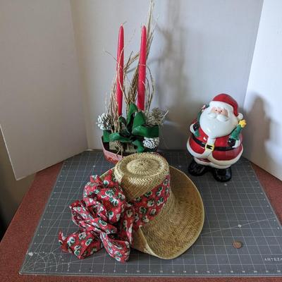Christmas Hat & Decor