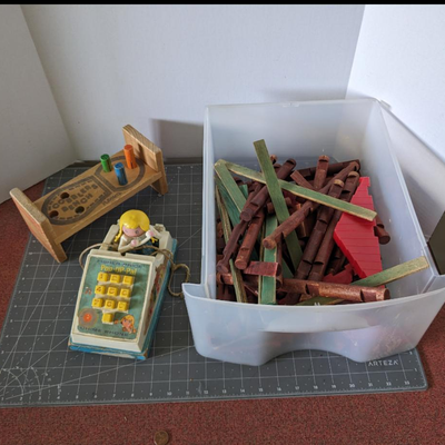Lincoln Log Toy Bundle