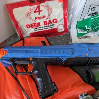 Deer Hunt Accessories and Toy Bundle
