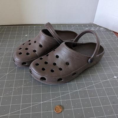 Brown Clog Slip On Size 8