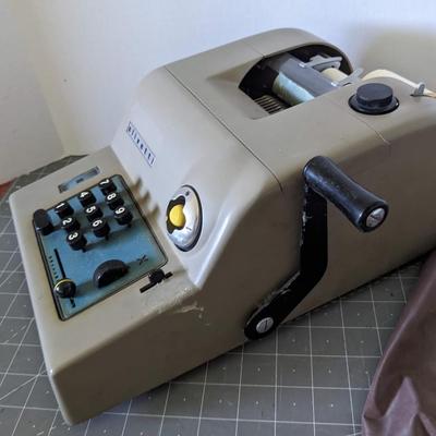 Vintage Olivetti Summa 15 Desktop Calculator 