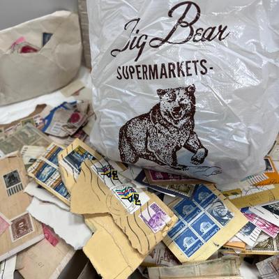 Large lot of unsorted stamps