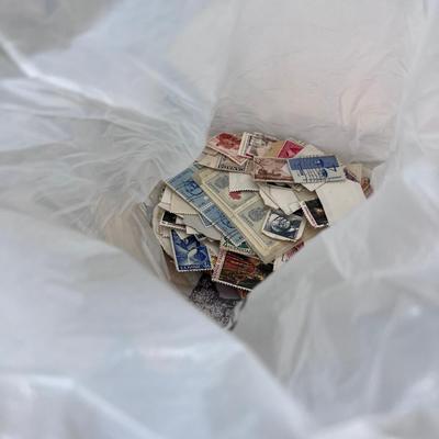 Large lot of unsorted stamps