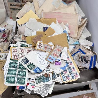 Large lot of unsorted stamps