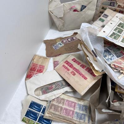 Large lot of unsorted stamps