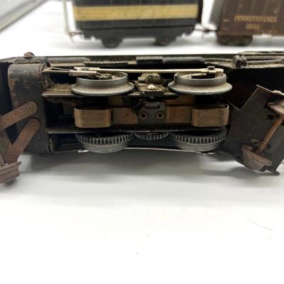 Marx  Metal Railroad Train Cars & Tracks *Read Details