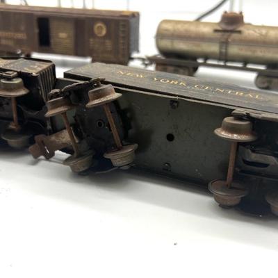 Marx  Metal Railroad Train Cars & Tracks *Read Details