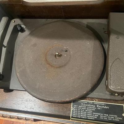 SILVERTONE 8913 Vintage Record Player - Radio - Recorder