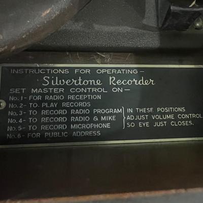 SILVERTONE 8913 Vintage Record Player - Radio - Recorder
