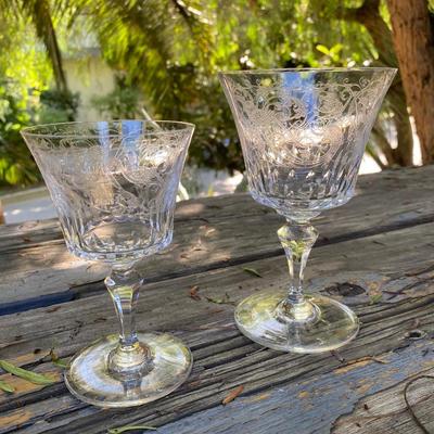 Baccarat Etched Parme Water Goblet Set of 12