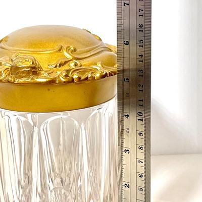 Uranium glass tobacco jar