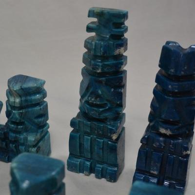 Quartz & Agate Chess Pieces and Board