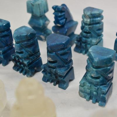 Quartz & Agate Chess Pieces and Board