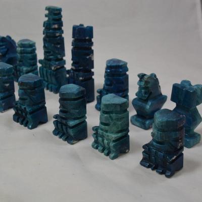 Quartz & Agate Chess Pieces and Board