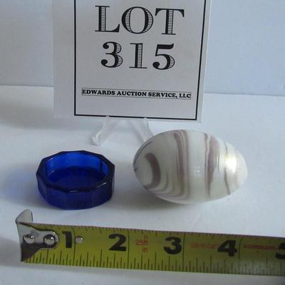 Lot 315:  Gibson Glass Egg and Blue Open Salt Dip