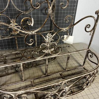 2 Iron Wall Pocket Planter Holders